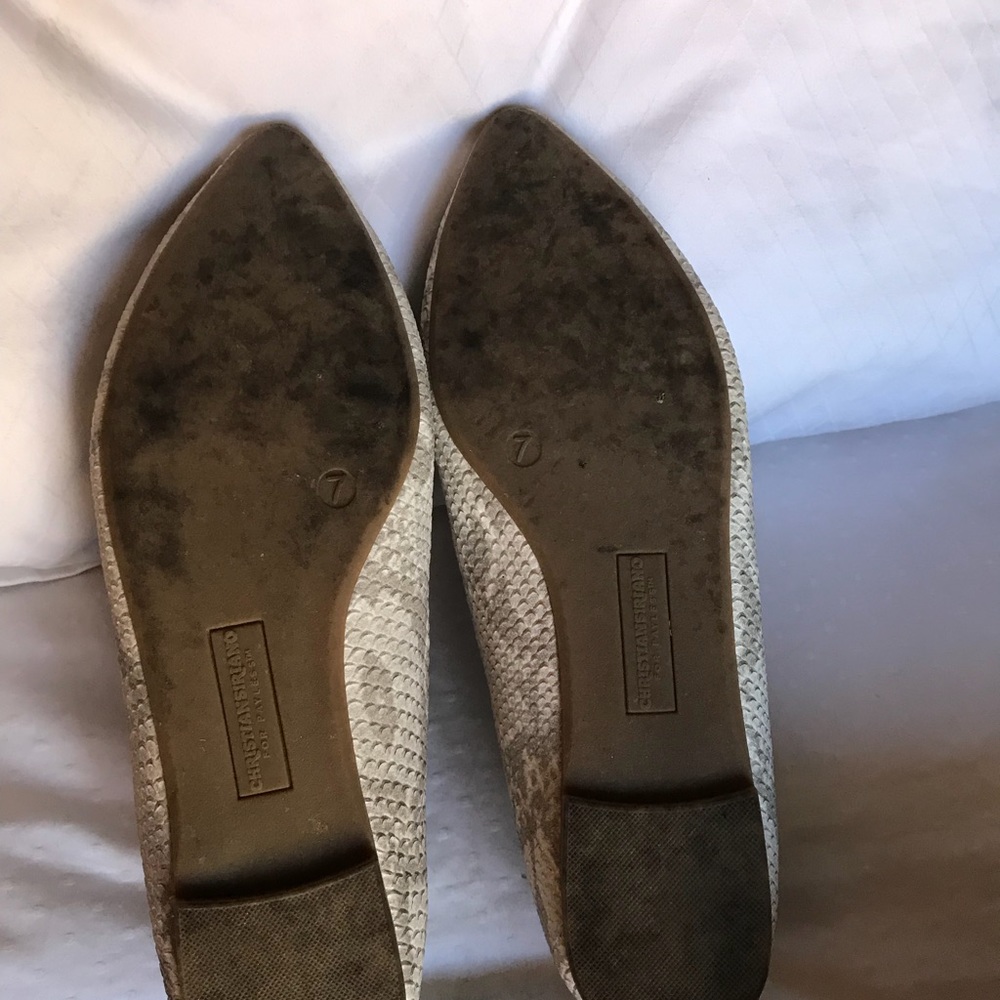 Flats - Picture 3 of 4